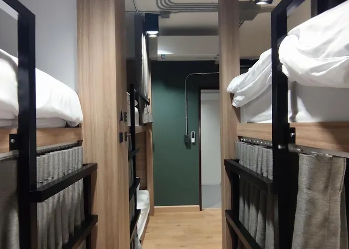 N5 Ratchawong Hostel Bangkok