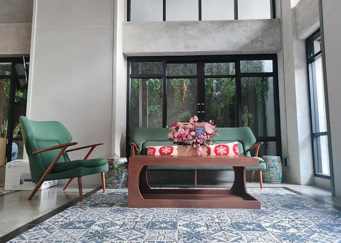 N5 Ratchawong Bangkok